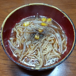 マルちゃん製麺豚骨醤油アジアンレモン牛乳ラーメン